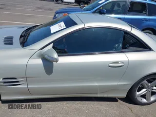 2003 Mercedes-Benz SL 500 z VIN WDBSK75F73F010338, wystawiony jako IAAI lot #42358972 z przebiegiem 81 714 mil mil oraz . Historia ofert i sprzedaży dostępna na DreamBid. Obrazek 14.