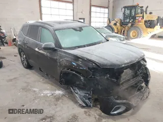 2024 Volkswagen Atlas SE z VIN 1V2KR2CA2RC504915, wystawiony jako IAAI lot #41417206 z przebiegiem 39 238 mil mil oraz . Historia ofert i sprzedaży dostępna na DreamBid. Obrazek 1.