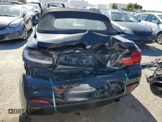 2017 BMW M2 z VIN WBA2L1C53HV666133, wystawiony jako Copart lot #54973604 z przebiegiem 72 899 mil mil oraz Szkoda całkowita • Salvage title. Historia ofert i sprzedaży dostępna na DreamBid. Obrazek 6.