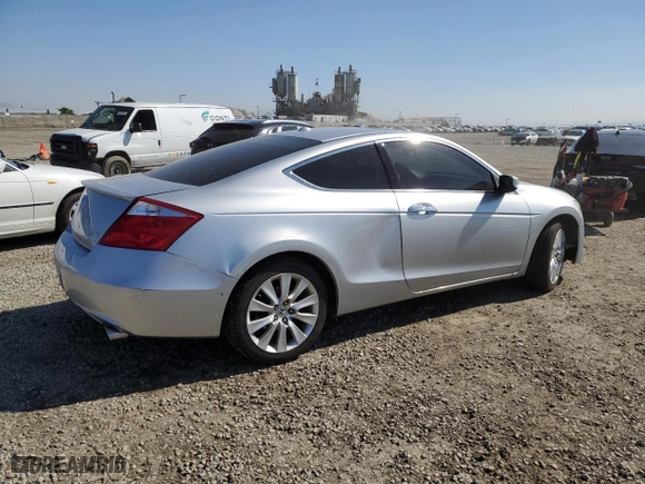 2010 Honda Accord Cpe EX-L with VIN 1HGCS2B86AA007893, listed as a Copart auction lot 47063105 with NaN miles and Salvage Title. Bid and sale history available at carsss.com. Image 3.