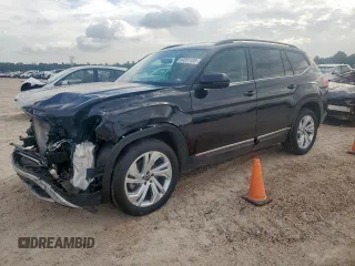 2021 Volkswagen Atlas SE with VIN 1V2WR2CA3MC519899, listed as a Copart auction lot 64051135 with 60,586 mi miles and Salvage title. Bid and sale history available at DreamBid. Image 1.