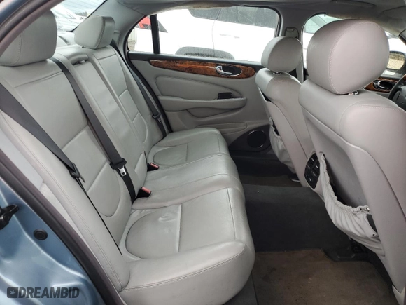 2005 Jaguar XJ with VIN SAJWA79C95SG42018, listed as a Copart auction lot 48801585 with 147,156 mi miles and Clean Title. Bid and sale history available at carsss.com. Image 10.