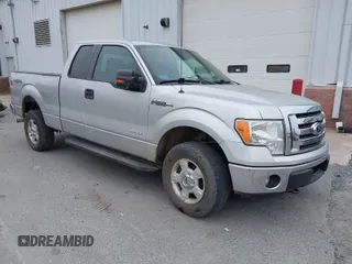 2012 Ford F-150 XL with VIN 1FTFX1ET8CFB57985, listed as a IAAI auction lot 41925009 with 265,900 mi miles. Bid and sale history available at carsss.com. Image 1.