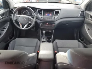 2018 Hyundai Tucson SE z VIN KM8J2CA45JU806388, wystawiony jako Copart lot #41535045 z przebiegiem 215 813 mil mil oraz Szkody całkowita. Historia ofert i sprzedaży dostępna na DreamBid. Obrazek 8.