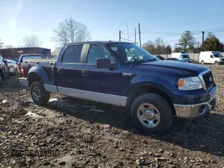 2007 Ford F-150 XLT z VIN 1FTPW04557KB83543, wystawiony jako Copart lot #45910455 z przebiegiem 133 987 mil mil oraz Czysty tytuł • Clean title. Historia ofert i sprzedaży dostępna na DreamBid. Obrazek 4.