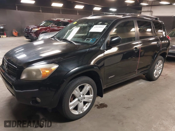 2007 Toyota RAV4 Sport with VIN JTMBK32V276014731, listed as a IAAI auction lot 42018864 with 239,660 mi miles. Bid and sale history available at carsss.com. Image 2.