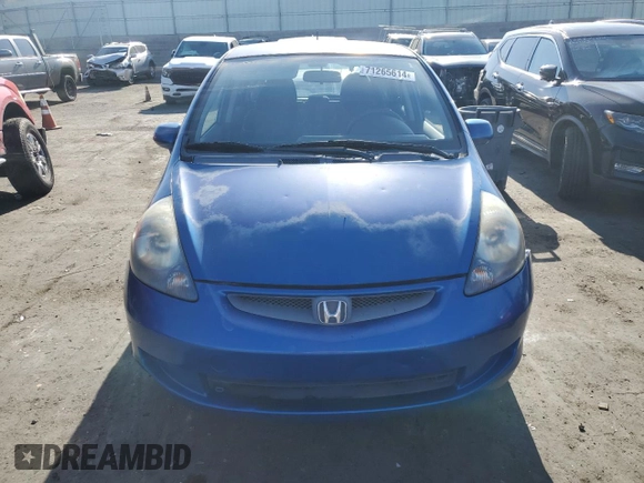 2007 Honda Fit with VIN JHMGD38487S057555, listed as a Copart auction lot 71265614 with 198,087 mi miles and Salvage Title. Bid and sale history available at carsss.com. Image 5.