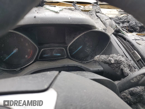 2014 Ford Escape SE with VIN 1FMCU9GX5EUC26538, listed as a Copart auction lot 48102325 with Not Provided miles and Salvage Title. Bid and sale history available at DreamBid. Image 9.