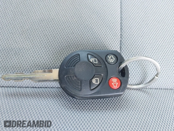 2011 Ford Escape Hybrid с VIN 1FMCU5K33BKA43952, выставлен на аукционе IAAI как лот 42560609 с пробегом 163 067 миль миль и . История ставок и продаж доступна на DreamBid. Изображение 11.