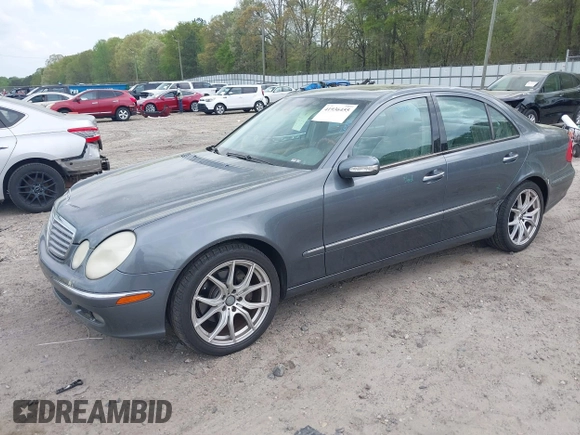 2006 Mercedes-Benz E-Class 3.5L with VIN WDBUF56J16A806413, listed as a IAAI auction lot 41936455 with 133,678 mi miles. Bid and sale history available at carsss.com. Image 2.