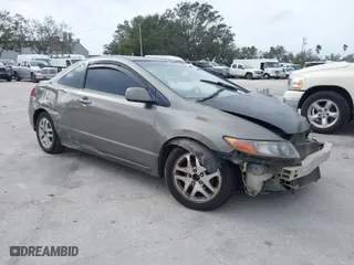 2008 Honda Civic Cpe LX with VIN 2HGFG11618H577210, listed as a IAAI auction lot 41258308 with 206,044 mi miles. Bid and sale history available at carsss.com. Image 1.