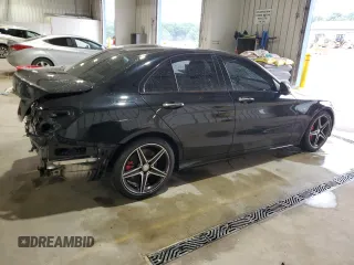 2016 Mercedes-Benz C 450 AMG with VIN 55SWF6EB4GU124353, listed as a Copart auction lot 61835685 with 85,125 mi miles and Salvage title. Bid and sale history available at DreamBid. Image 3.