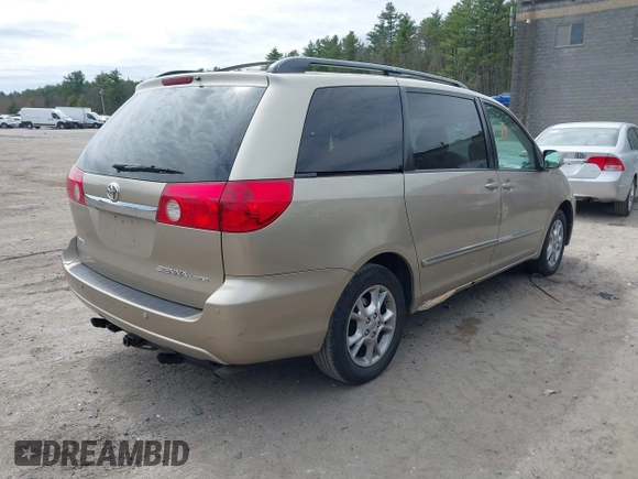 2006 Toyota Sienna XLE with VIN 5TDZA22C16S444422, listed as a IAAI auction lot 42010762 with 186,623 mi miles. Bid and sale history available at carsss.com. Image 4.