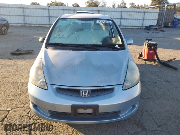 2007 Honda Fit с VIN JHMGD37457S061645, выставлен на аукционе Copart как лот 42045025 с пробегом 168 337 миль миль и Списание • Salvage title. История ставок и продаж доступна на DreamBid. Изображение 5.