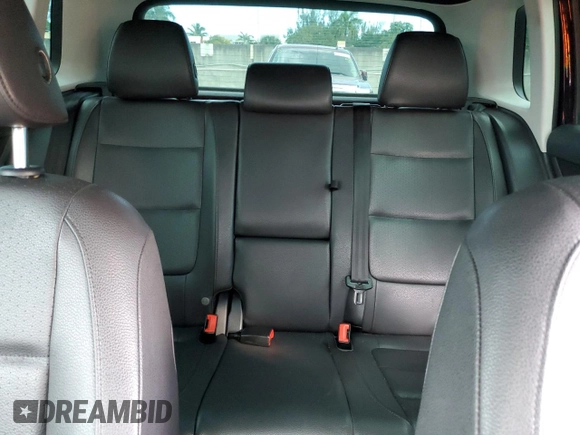 2014 Volkswagen Tiguan SE with VIN WVGAV3AXXEW543245, listed as a Copart auction lot 42288905 with 92,851 mi miles and Salvage title. Bid and sale history available at DreamBid. Image 10.