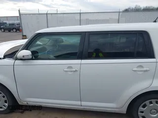 2015 Scion xB with VIN JTLZE4FEXFJ073127, listed as a IAAI auction lot 41649925 with 1 mi miles. Bid and sale history available at carsss.com. Image 13.