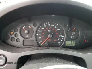 2006 Ford Focus S z VIN 1FAFP37N76W182882, wystawiony jako Copart lot #56939295 z przebiegiem 136 831 mil mil oraz Szkoda całkowita • Salvage title. Historia ofert i sprzedaży dostępna na DreamBid. Obrazek 9.