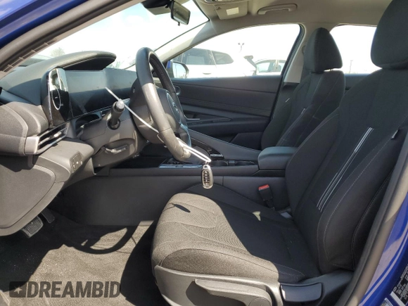 2023 Hyundai Elantra SEL с VIN 5NPLS4AG4PH106216, выставлен на аукционе Copart как лот 52132395 с пробегом 6 721 миль миль и Списание • Salvage title. История ставок и продаж доступна на DreamBid. Изображение 7.