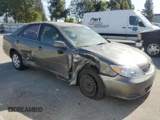 2004 Toyota Camry LE z VIN 4T1BE32K34U881717, wystawiony jako Copart lot #53731565 z przebiegiem Nie podano mil oraz Szkoda całkowita • Salvage title. Historia ofert i sprzedaży dostępna na DreamBid. Obrazek 4.