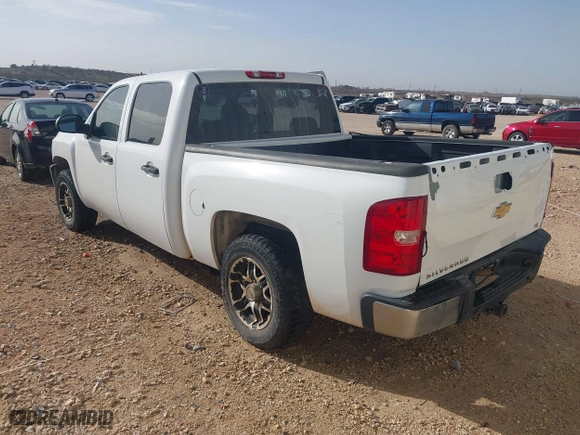 2007 Chevrolet Silverado 1500 LT w/1LT with VIN 2GCEC13C071548412, listed as a IAAI auction lot 41749608 with 224,313 mi miles. Bid and sale history available at carsss.com. Image 3.