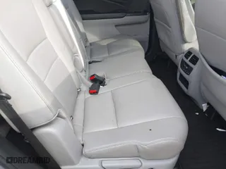 2018 Honda Pilot EX-L with VIN 5FNYF6H59JB026068, listed as a IAAI auction lot 41458049 with 128,769 mi miles. Bid and sale history available at carsss.com. Image 8.