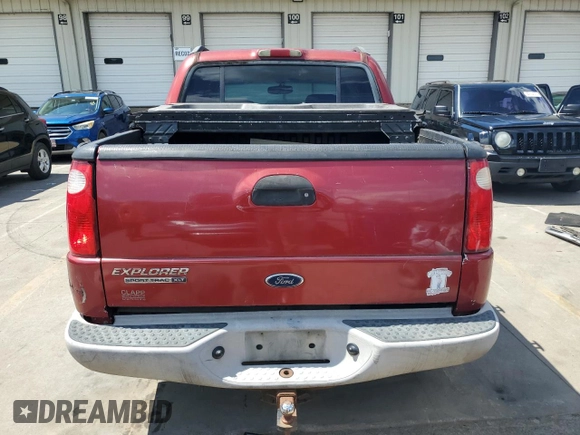 2003 Ford Explorer Sport Trac XLS with VIN 1FMZU77E83UA17482, listed as a Copart auction lot 63211805 with 266,266 mi miles and Clean title. Bid and sale history available at DreamBid. Image 6.