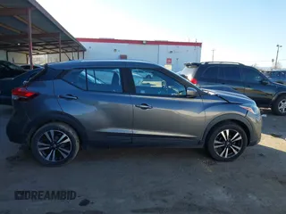 2019 Nissan Kicks S with VIN 3N1CP5CU0KL565247, listed as a IAAI auction lot 41627267 with 92,049 mi miles. Bid and sale history available at carsss.com. Image 14.