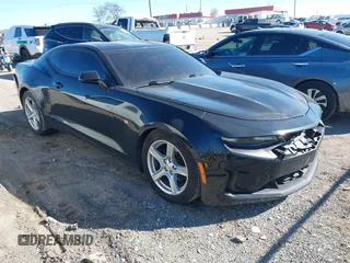 2020 Chevrolet Camaro 1LT with VIN 1G1FB1RS7L0115447, listed as a IAAI auction lot 41696968 with 57,884 mi miles. Bid and sale history available at carsss.com. Image 1.