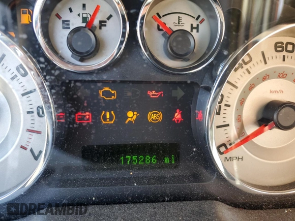 2010 Ford Edge SEL with VIN 2FMDK3JCXABB26772, listed as a Copart auction lot 48713945 with 175,286 mi miles and Non Repairable. Bid and sale history available at carsss.com. Image 9.