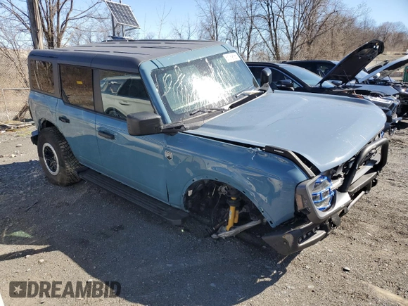 2023 Ford Bronco z VIN 1FMDE5DH1PLB44032, wystawiony jako Copart lot #51039155 z przebiegiem 14 668 mil mil oraz Nie do naprawy • Non repairable. Historia ofert i sprzedaży dostępna na DreamBid. Obrazek 4.
