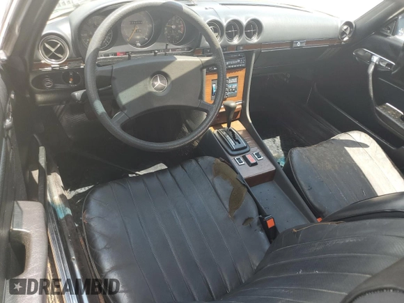1980 Mercedes-Benz SL with VIN 10704412060233, listed as a Copart auction lot 63038205 with 26,039 mi miles and Clean title. Bid and sale history available at DreamBid. Image 8.