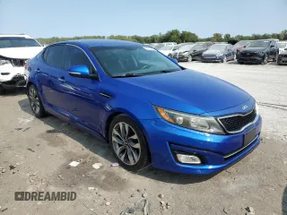 2015 Kia Optima SX with VIN 5XXGR4A73FG441832, listed as a Copart auction lot 70875324 with 111,695 mi miles and Salvage Title. Bid and sale history available at carsss.com. Image 4.
