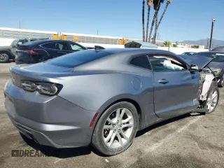2021 Chevrolet Camaro 1LT z VIN 1G1FB1RX0M0142714, wystawiony jako Copart lot #50430285 z przebiegiem 34 687 mil mil oraz Szkoda całkowita • Salvage title. Historia ofert i sprzedaży dostępna na DreamBid. Obrazek 3.