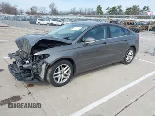 2013 Ford Fusion SE with VIN 3FA6P0HR2DR250053, listed as a IAAI auction lot 41860234 with 153,847 mi miles. Bid and sale history available at carsss.com. Image 2.