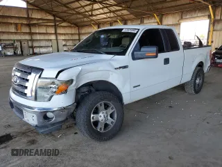 2012 Ford F-150 XL with VIN 1FTFX1ET0CKD33452, listed as a Copart auction lot 52825595 with 187,934 mi miles and Salvage Title. Bid and sale history available at carsss.com. Image 1.