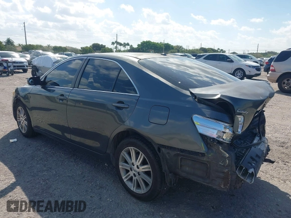 2011 Toyota Camry LE with VIN 4T1BF3EK0BU604271, listed as a IAAI auction lot 41707004 with 184,600 mi miles. Bid and sale history available at carsss.com. Image 3.