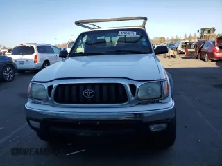2004 Toyota Tacoma PreRunner with VIN 5TESM92N34Z337312, listed as a Copart auction lot 42856015 with 302,252 mi miles and Clean title. Bid and sale history available at DreamBid. Image 6.
