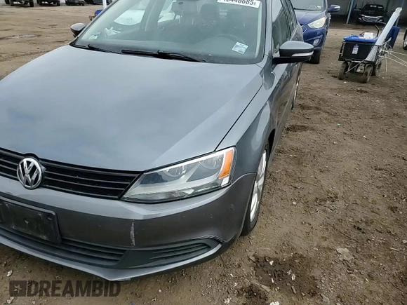 2011 Volkswagen Jetta SE z VIN 3VWDZ7AJ1BM348118, wystawiony jako Copart lot #45446685 z przebiegiem 121 414 mil mil oraz Szkoda całkowita • Salvage title. Historia ofert i sprzedaży dostępna na DreamBid. Obrazek 11.