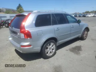2013 Volvo XC90 Premier Plus with VIN YV4952CZ7D1643554, listed as a Copart auction lot 68949304 with 186,290 mi miles and Salvage Title. Bid and sale history available at carsss.com. Image 3.