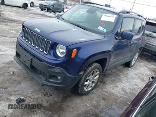 2017 Jeep Renegade Latitude with VIN ZACCJBBB4HPG10655, listed as a IAAI auction lot 41660630 with 118,072 mi miles. Bid and sale history available at carsss.com. Image 2.