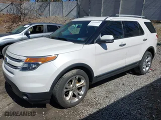 2011 Ford Explorer Limited with VIN 1FMHK8F89BGA79229, listed as a IAAI auction lot 41828412 with 139,894 mi miles. Bid and sale history available at carsss.com. Image 20.