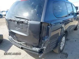 2012 Kia Sedona LX with VIN KNDMG4C7XC6475511, listed as a IAAI auction lot 41845131 with 132,023 mi miles. Bid and sale history available at carsss.com. Image 19.
