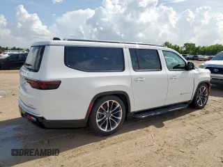 2024 Jeep Wagoneer Series II with VIN 1C4SJSBP8RS141198, listed as a Copart auction lot 65029925 with 318 mi miles and Salvage title. Bid and sale history available at DreamBid. Image 3.