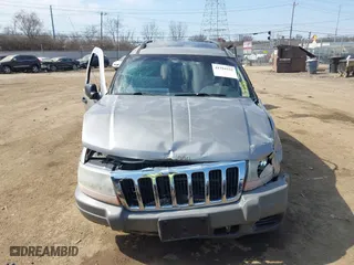 2002 Jeep Grand Cherokee Laredo with VIN 1J4GW48N42C188117, listed as a IAAI auction lot 41794232 with 1 mi miles. Bid and sale history available at carsss.com. Image 12.