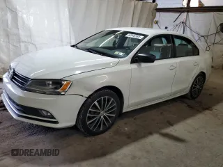 2015 Volkswagen Jetta SE with VIN 3VWD17AJ3FM224154, listed as a Copart auction lot 62846585 with 118,128 mi miles and Salvage title. Bid and sale history available at DreamBid. Image 1.