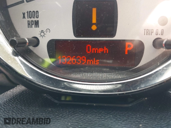 2012 MINI Countryman S z VIN WMWZC5C59CWL63348, wystawiony jako IAAI lot #42317781 z przebiegiem 132 639 mil mil oraz . Historia ofert i sprzedaży dostępna na DreamBid. Obrazek 7.