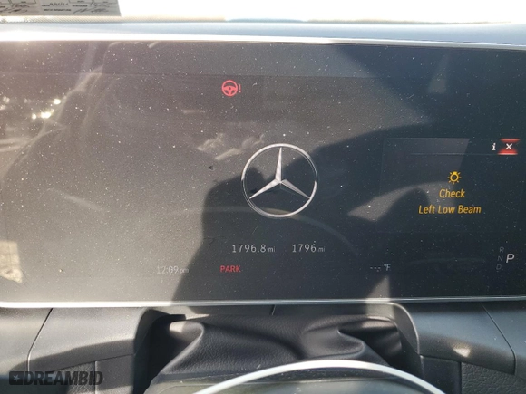2025 Mercedes-Benz GLC with VIN W1NKM4HB7SF266618, listed as a Copart auction lot 85518554 with 1,796 mi miles and Salvage Title. Bid and sale history available at carsss.com. Image 9.