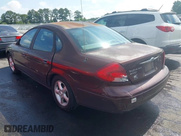 2000 Ford Taurus SES with VIN 1FAFP55S2YA259162, listed as a IAAI auction lot 42490655 with 220,347 mi miles and . Bid and sale history available at DreamBid. Image 3.