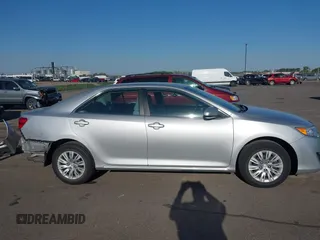 2012 Toyota Camry L z VIN 4T1BF1FK7CU078368, wystawiony jako IAAI lot #42227183 z przebiegiem 44 449 mil mil oraz . Historia ofert i sprzedaży dostępna na DreamBid. Obrazek 14.