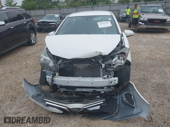 2017 Toyota Yaris L z VIN VNKKTUD32HA078479, wystawiony jako IAAI lot #42431719 z przebiegiem 60 741 mil mil oraz . Historia ofert i sprzedaży dostępna na DreamBid. Obrazek 12.